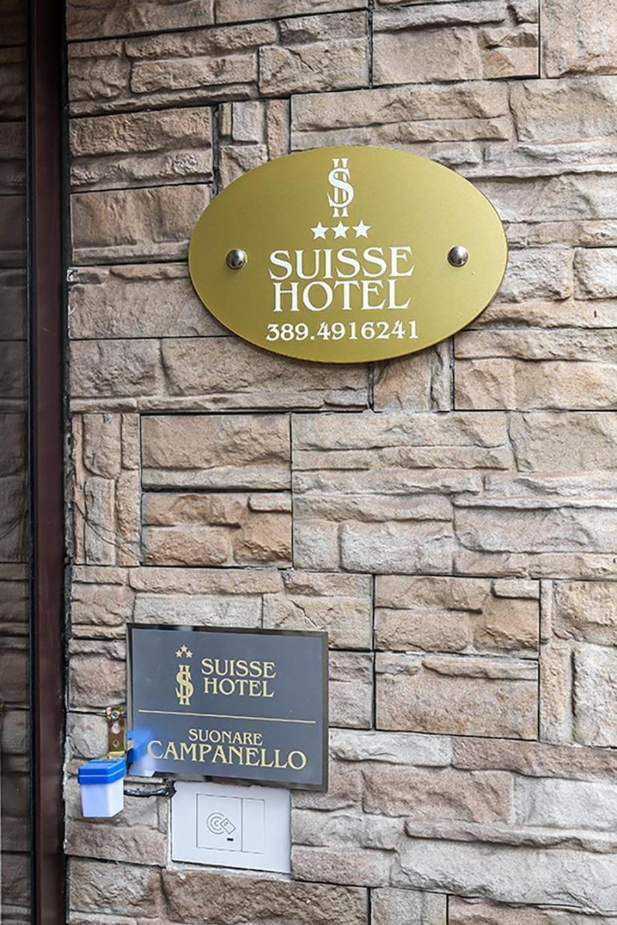 Suisse Hotel กาแซร์ตา ภายนอก รูปภาพ